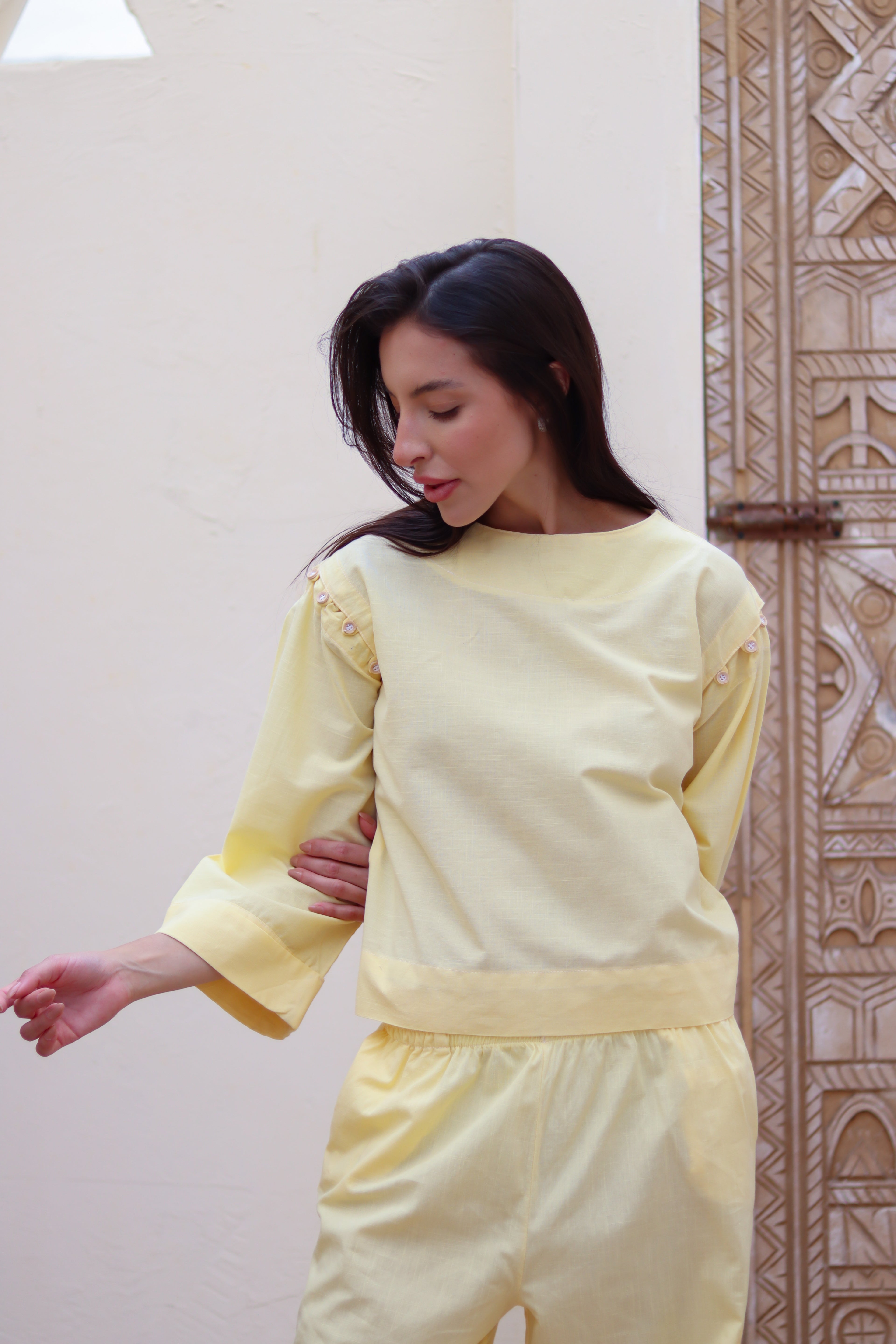 SIMA Convertible button Top